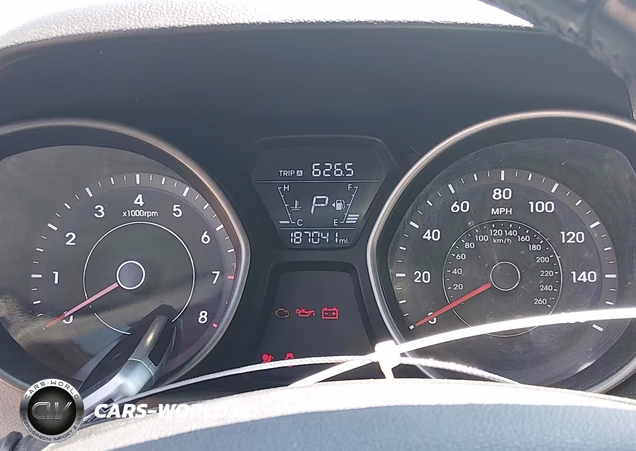 2016 Hyundai Elantra Value Edition VIN:5NPDH4AE6GH679975 - 7