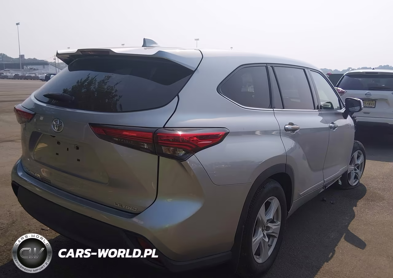 2020 Toyota Highlander Le VIN:5TDBZRBH3LS014711 - 4