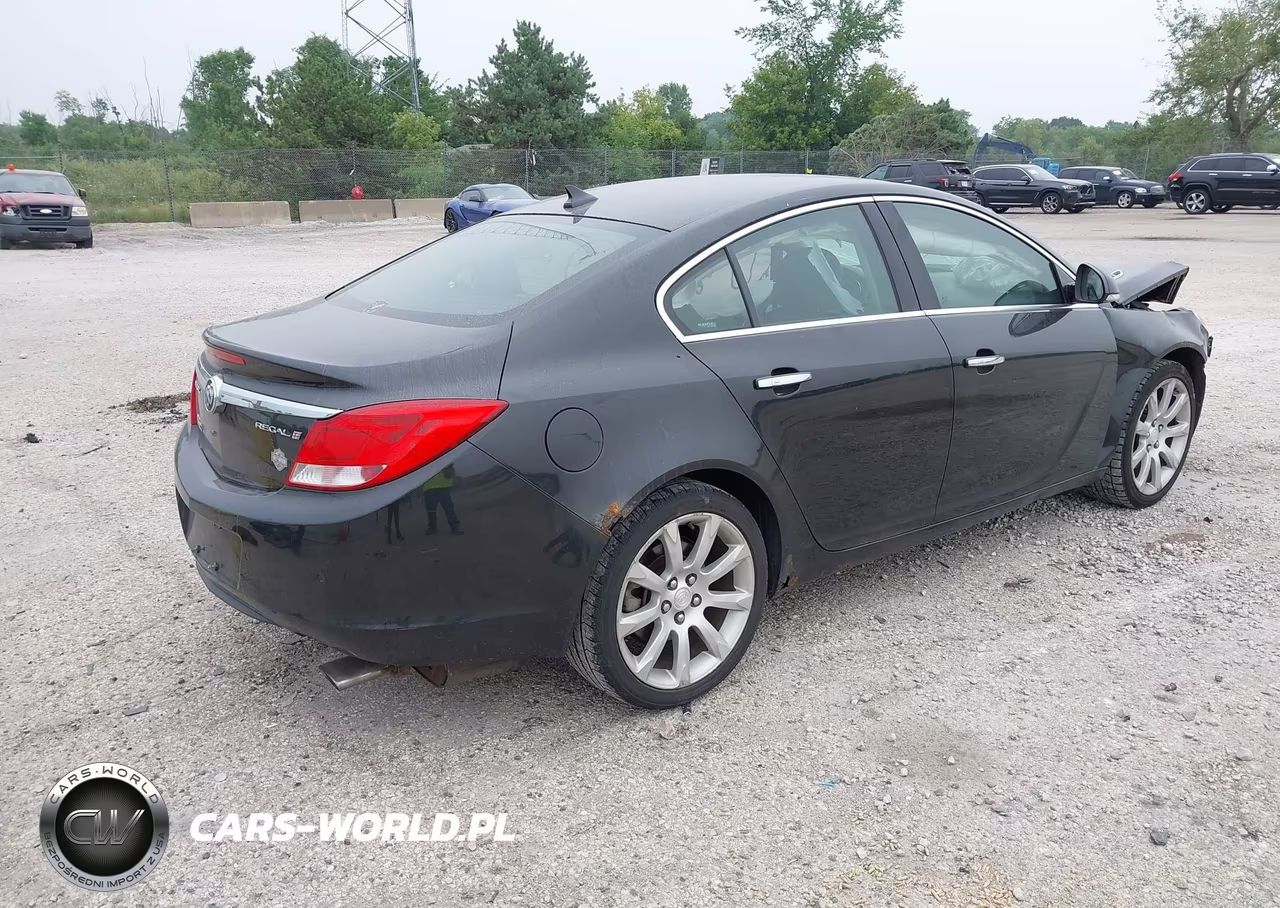2013 Buick Regal Turbo - Premium 3 VIN:2G4GU5GV3D9139743 - 4