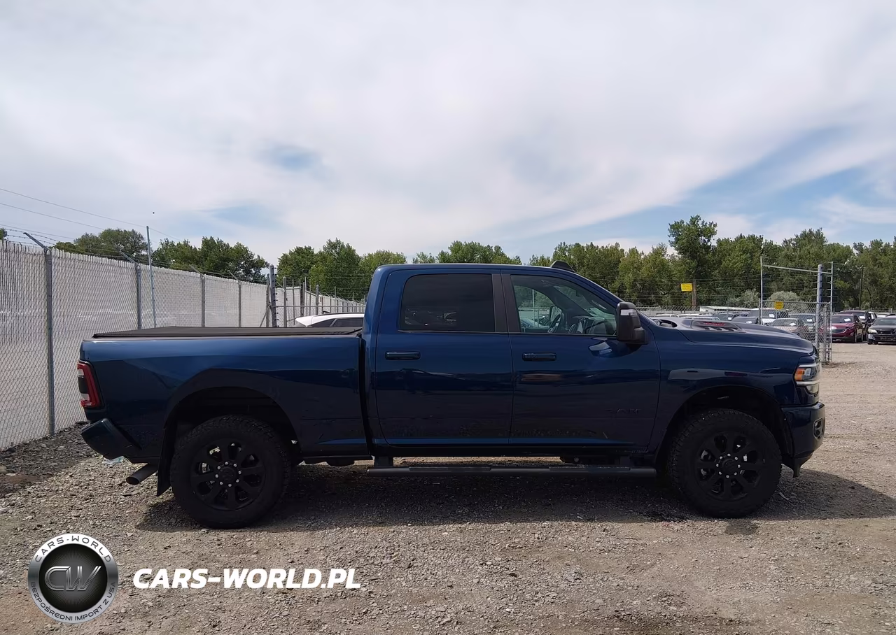 2024 Ram 2500 Laramie 4X4 6'4 Box VIN:3C6UR5FJ8RG355969 - 13