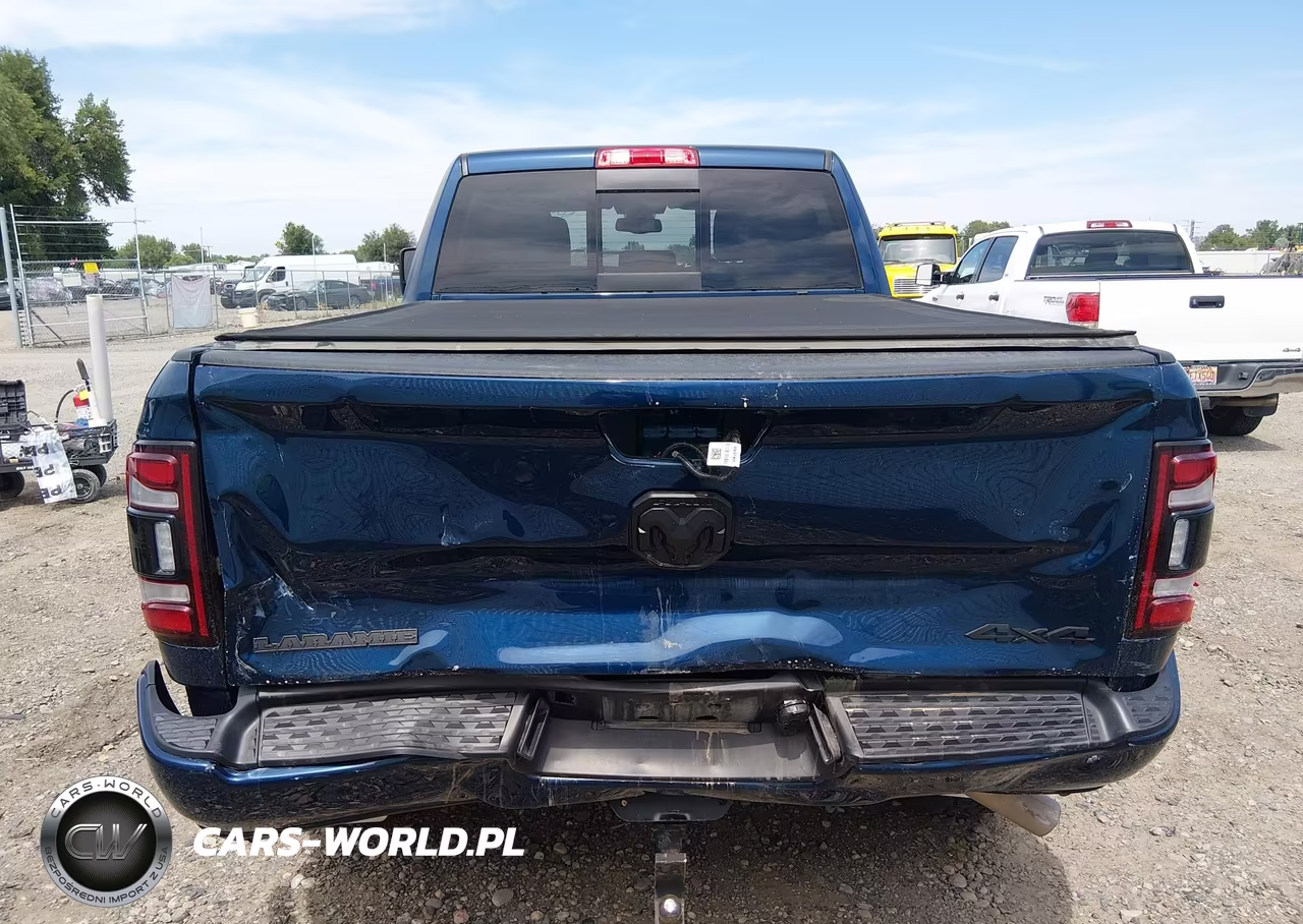 2024 Ram 2500 Laramie 4X4 6'4 Box VIN:3C6UR5FJ8RG355969 - 16