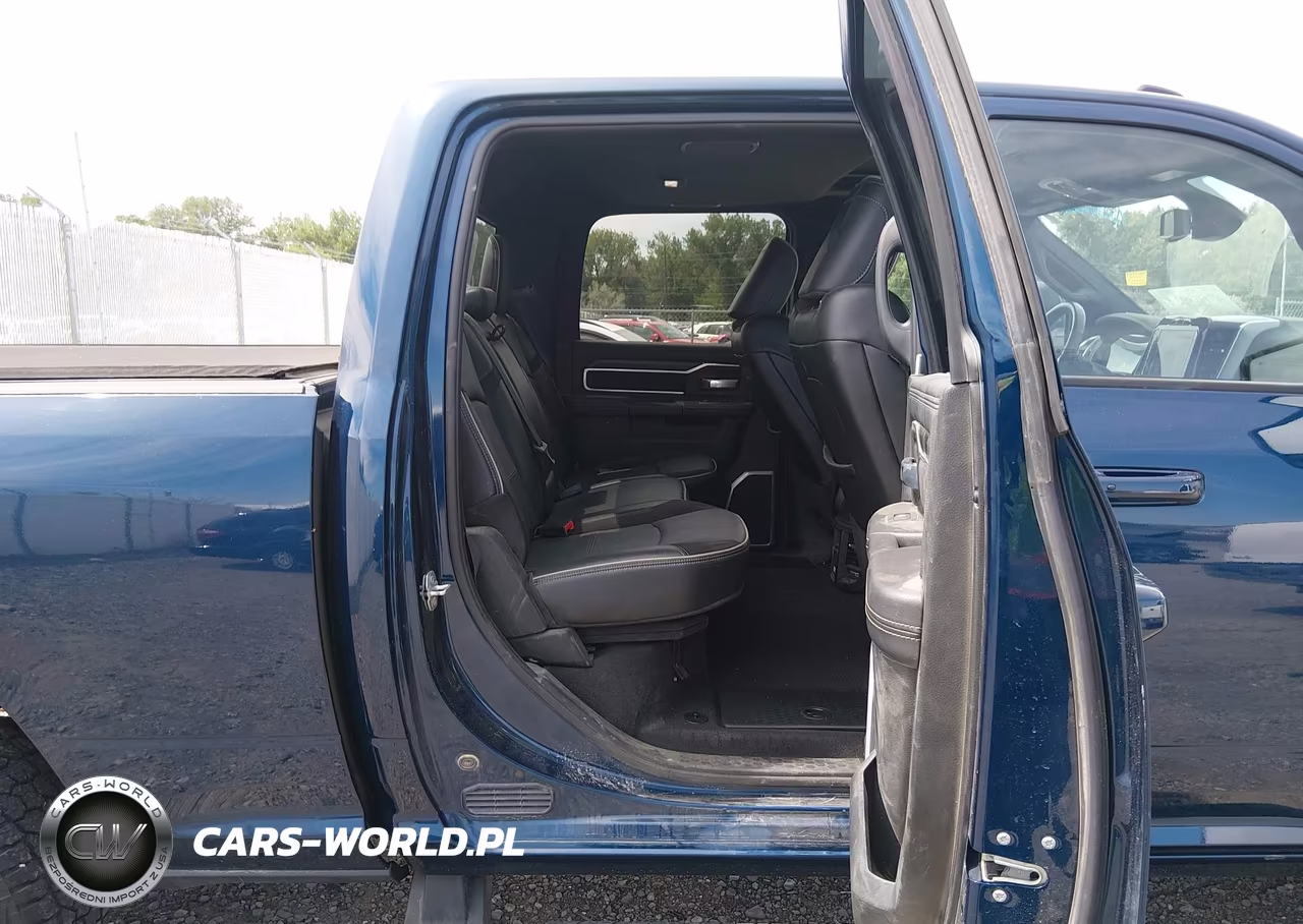 2024 Ram 2500 Laramie 4X4 6'4 Box VIN:3C6UR5FJ8RG355969 - 8