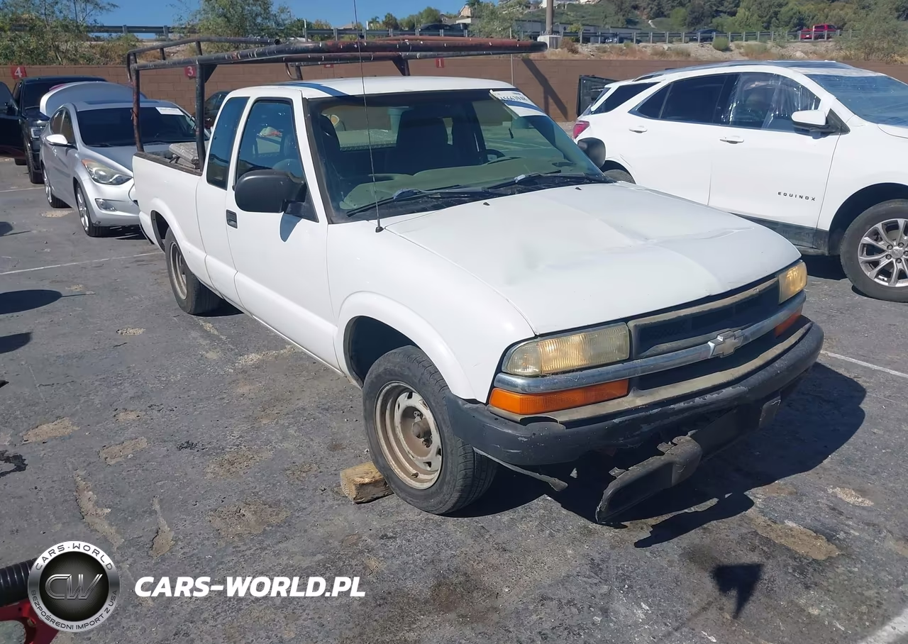 2003 Chevrolet S-10 VIN:1GCCS19X838251335 - 1