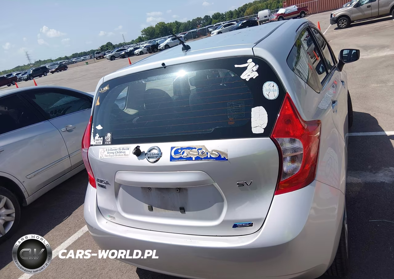 2015 Nissan Versa Note S (Sr)-S Plus-Sl-Sr-Sv VIN:3N1CE2CP3FL410227 - 16