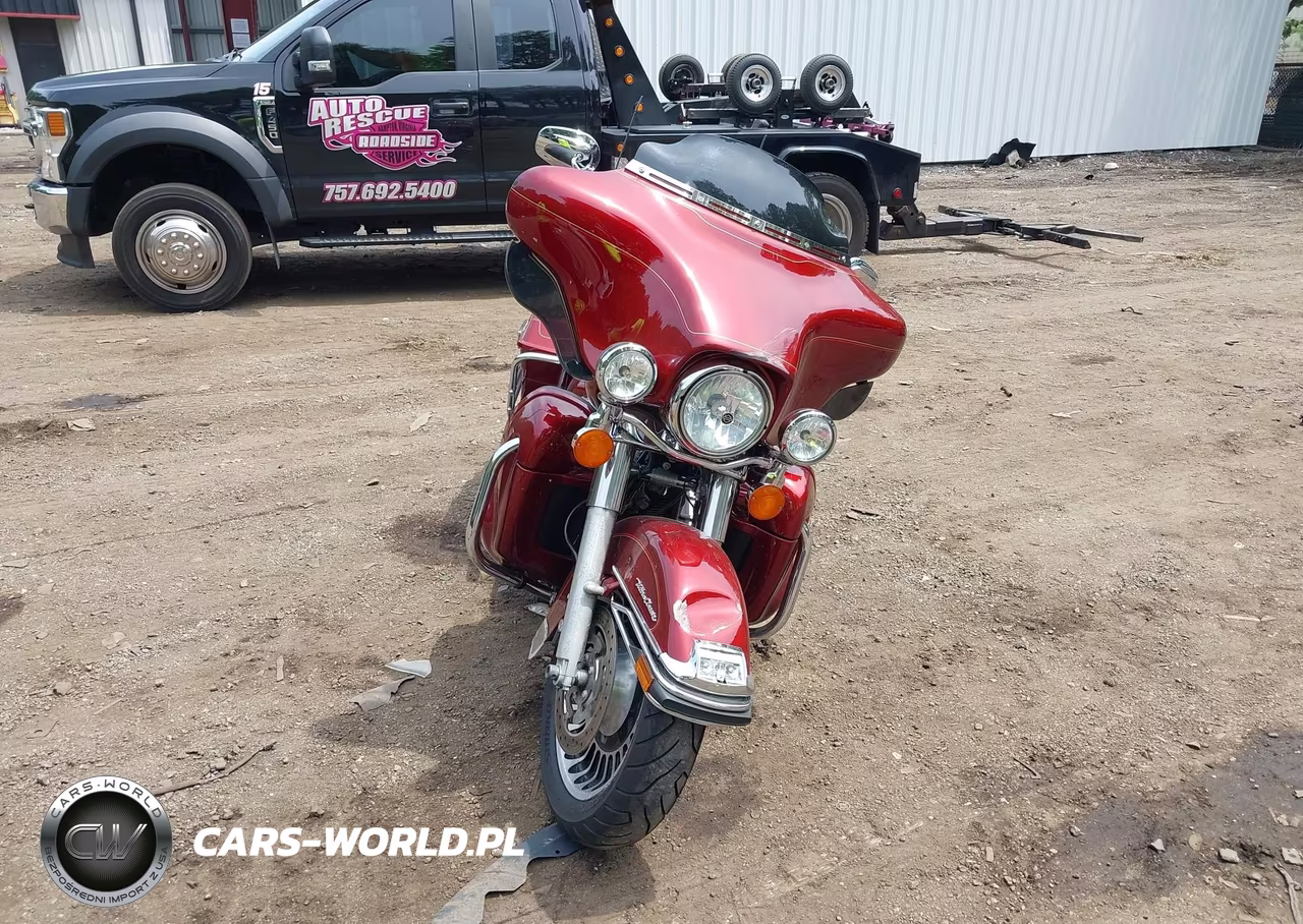 2010 Harley-Davidson Flhtcu VIN:1HD1FC415AB668601 - 5