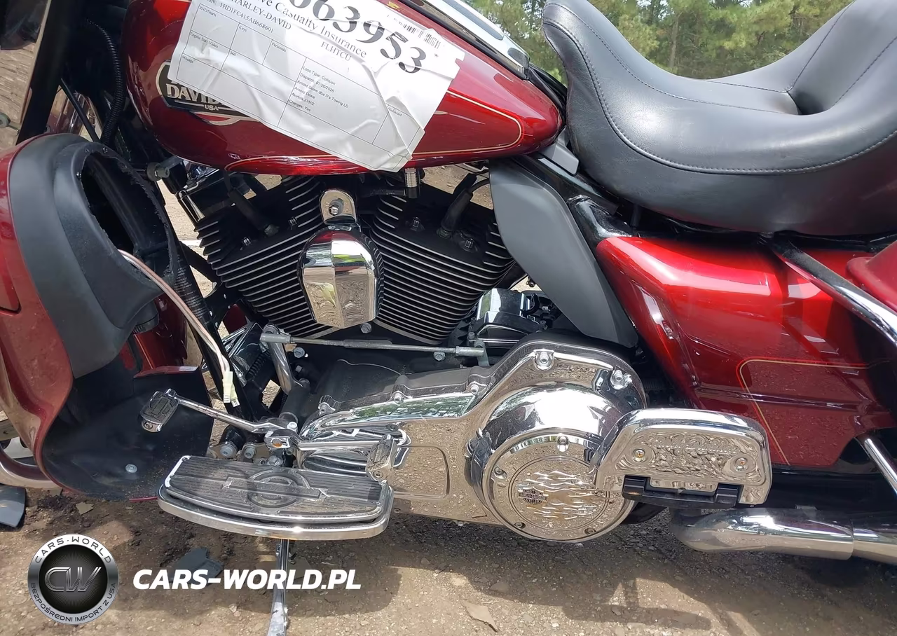 2010 Harley-Davidson Flhtcu VIN:1HD1FC415AB668601 - 9