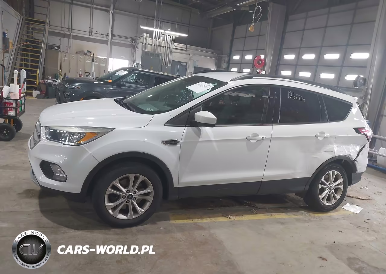 2018 Ford Escape Se VIN:1FMCU9GD9JUD19594 - 14
