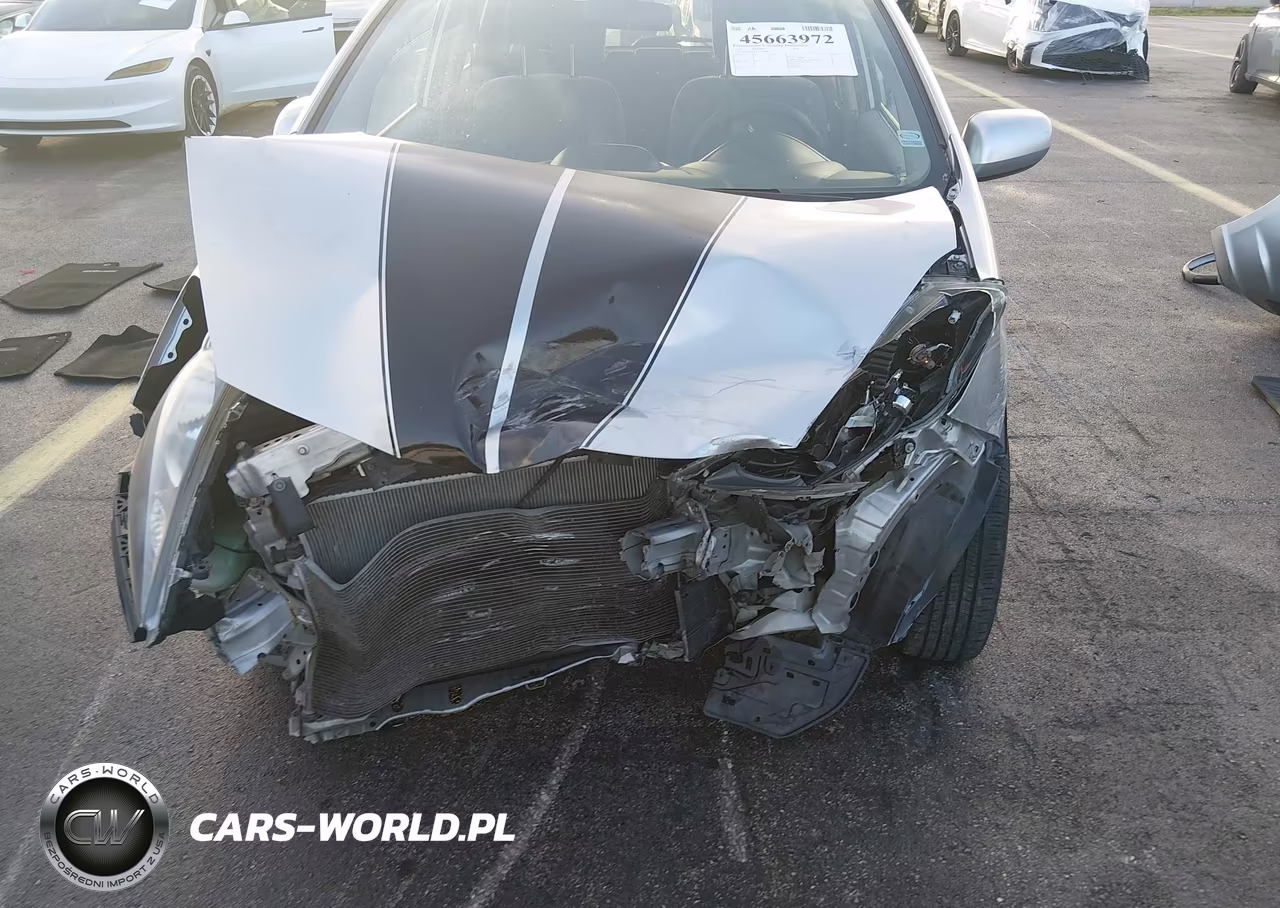2013 Honda Fit VIN:JHMGE8H36DC057898 - 6