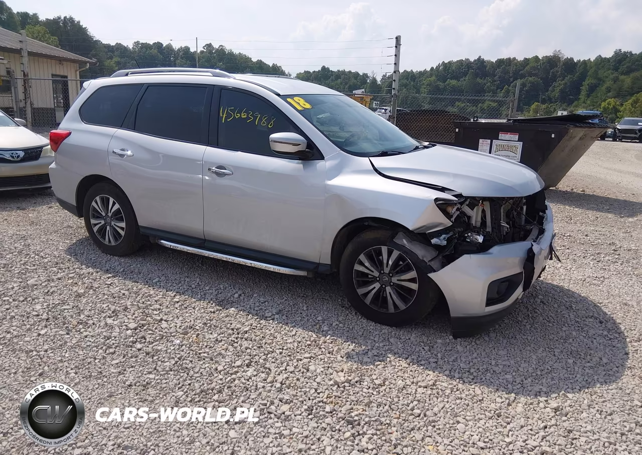 2018 Nissan Pathfinder Sv