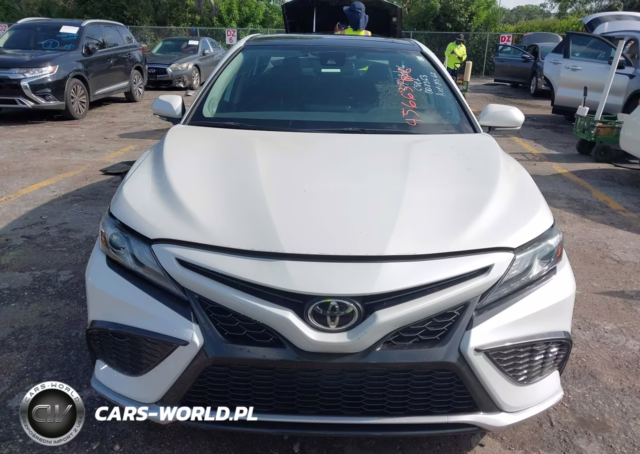 2022 Toyota Camry Xse VIN:4T1K61AKXNU002363 - 12