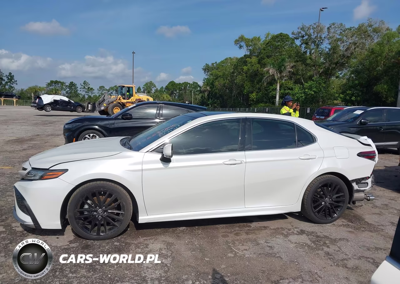 2022 Toyota Camry Xse VIN:4T1K61AKXNU002363 - 14