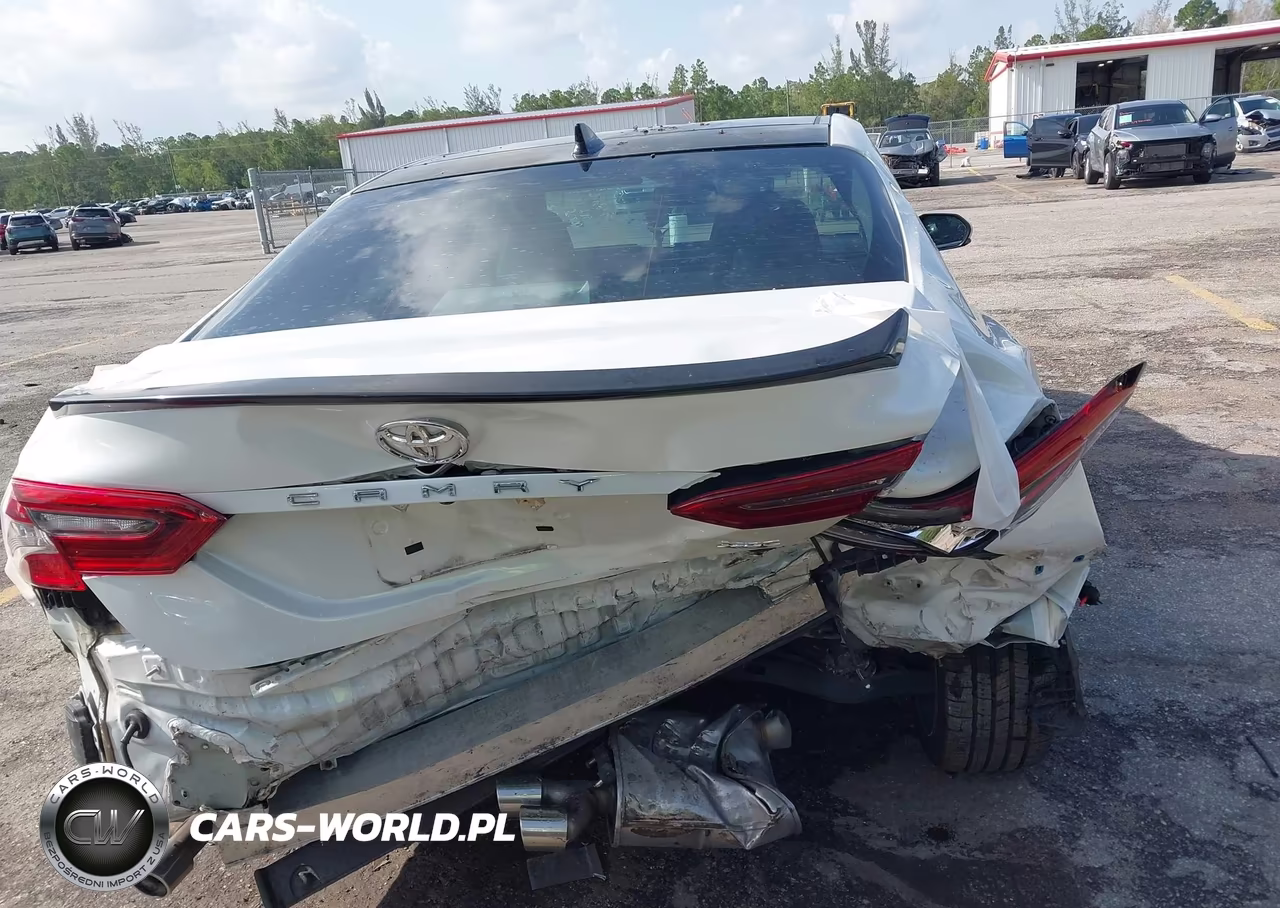 2022 Toyota Camry Xse VIN:4T1K61AKXNU002363 - 16