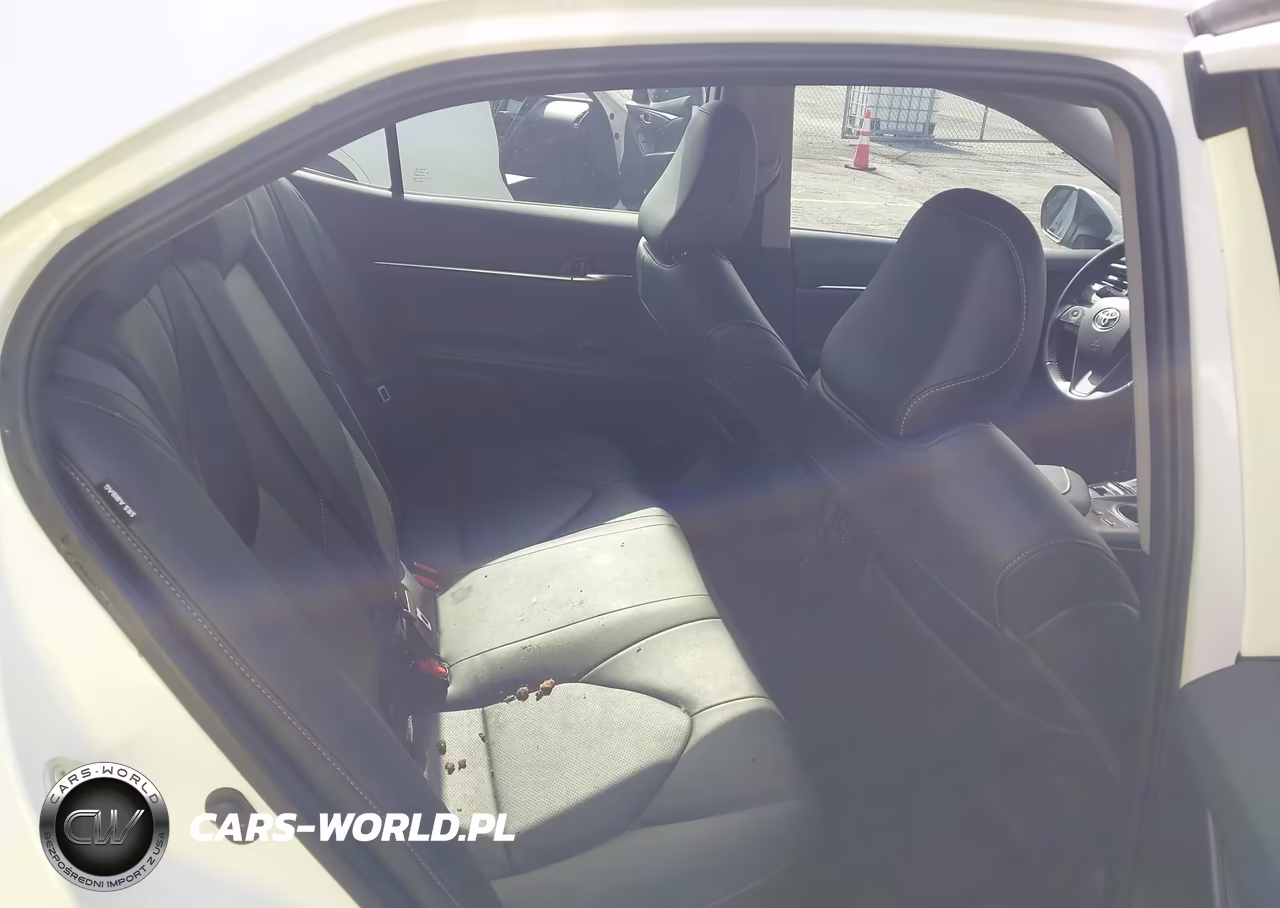 2022 Toyota Camry Xse VIN:4T1K61AKXNU002363 - 8