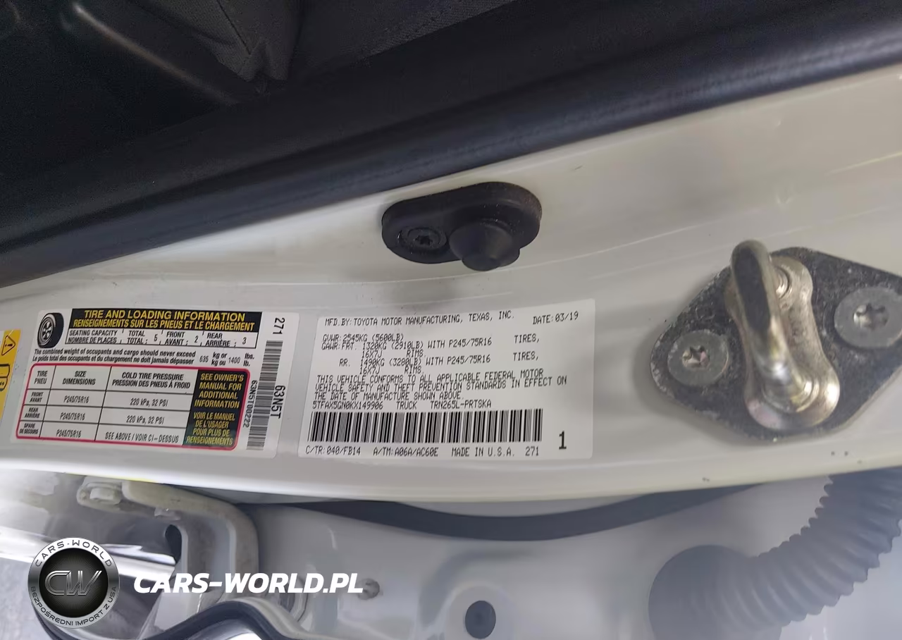 2019 Toyota Tacoma Sr VIN:5TFAX5GN0KX149906 - 9