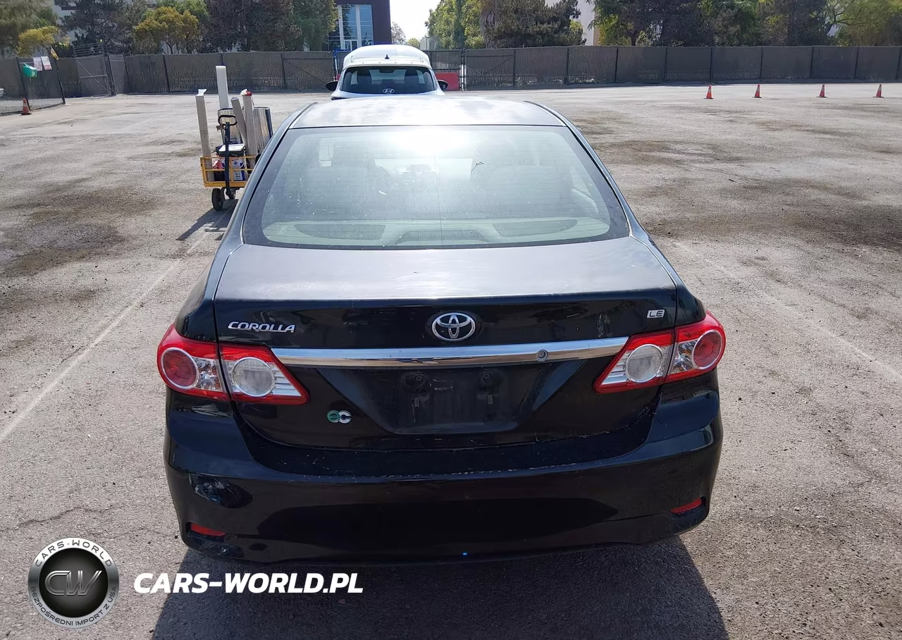 2012 Toyota Corolla Le VIN:JTDBU4EEXC9178104 - 16