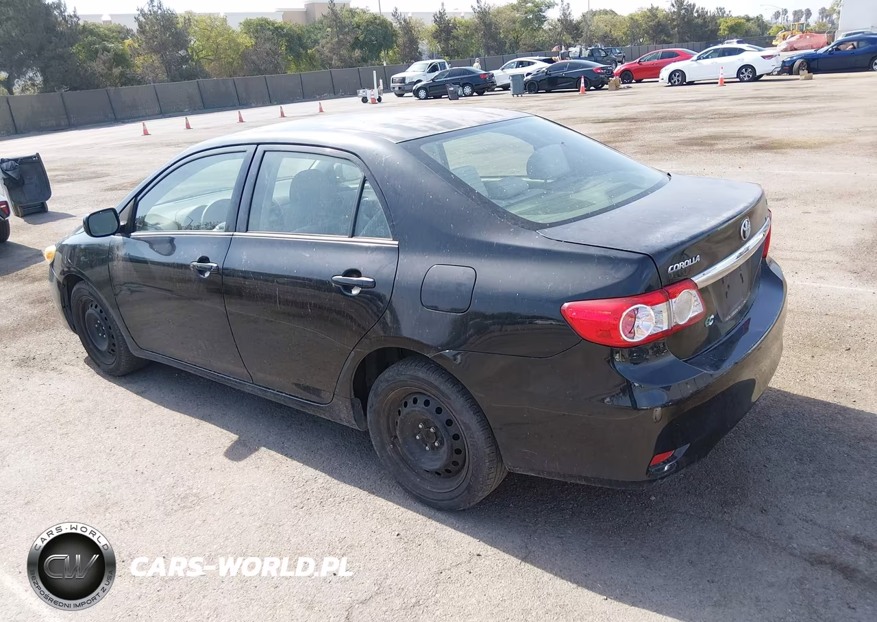 2012 Toyota Corolla Le VIN:JTDBU4EEXC9178104 - 3