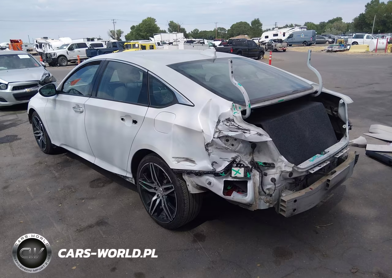 2022 Honda Accord Touring VIN:1HGCV2F97NA007935 - 3
