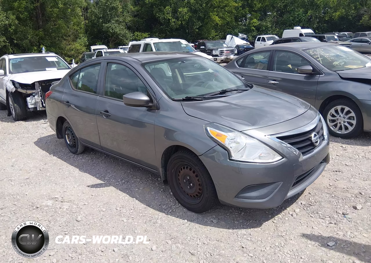 2019 Nissan Versa 1.6 S+ – zdjęcie 1 z 10