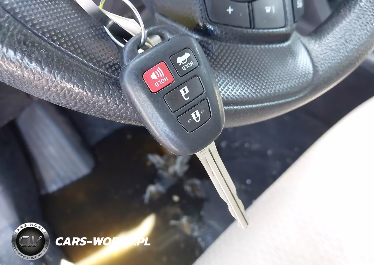 2015 Toyota Corolla Le VIN:2T1BURHE1FC421273 - 11