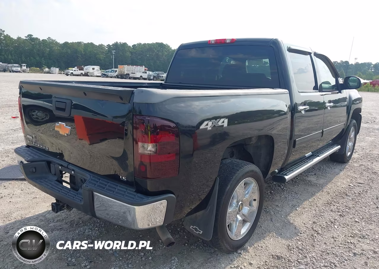 2011 Chevrolet Silverado 1500 Ls VIN:3GCPKREA2BG382061 - 4