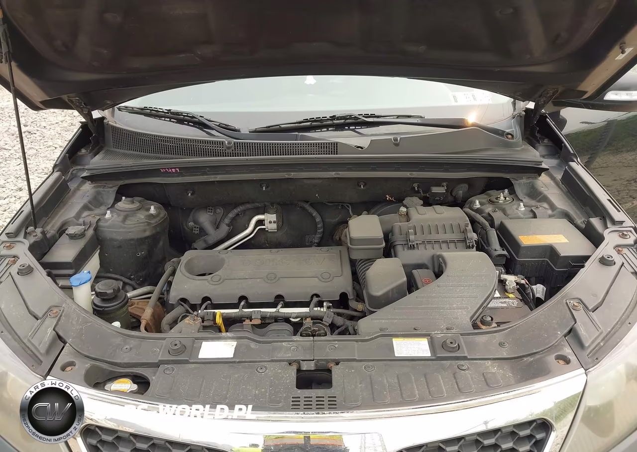2011 Kia Sorento Lx VIN:5XYKT4A13BG071673 - 10