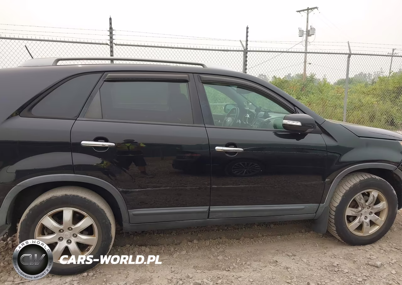 2011 Kia Sorento Lx VIN:5XYKT4A13BG071673 - 6