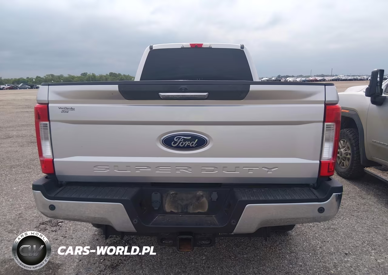 2019 Ford F-350 Xlt VIN:1FT8W3BT6KEF64557 - 15