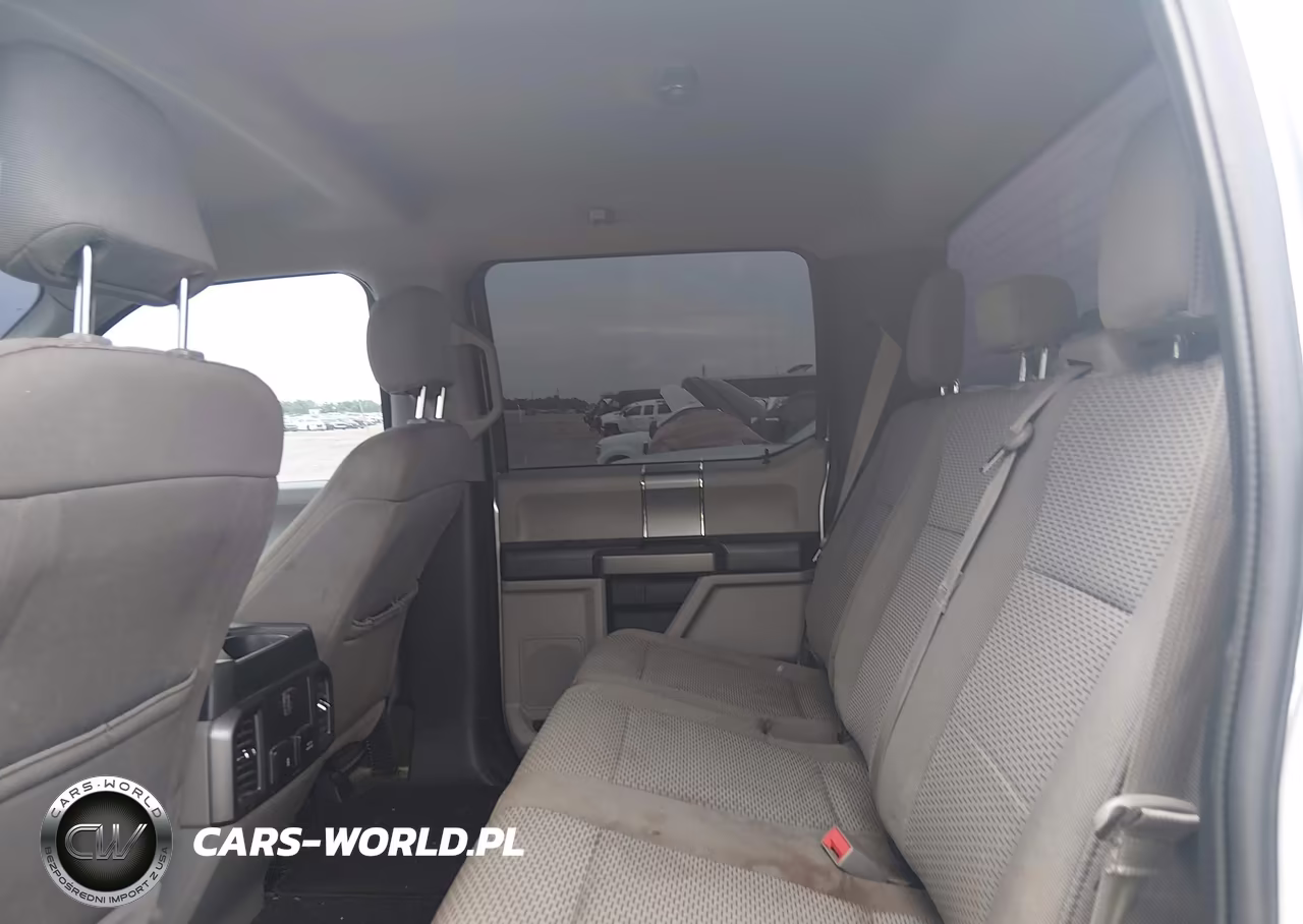 2019 Ford F-350 Xlt VIN:1FT8W3BT6KEF64557 - 7