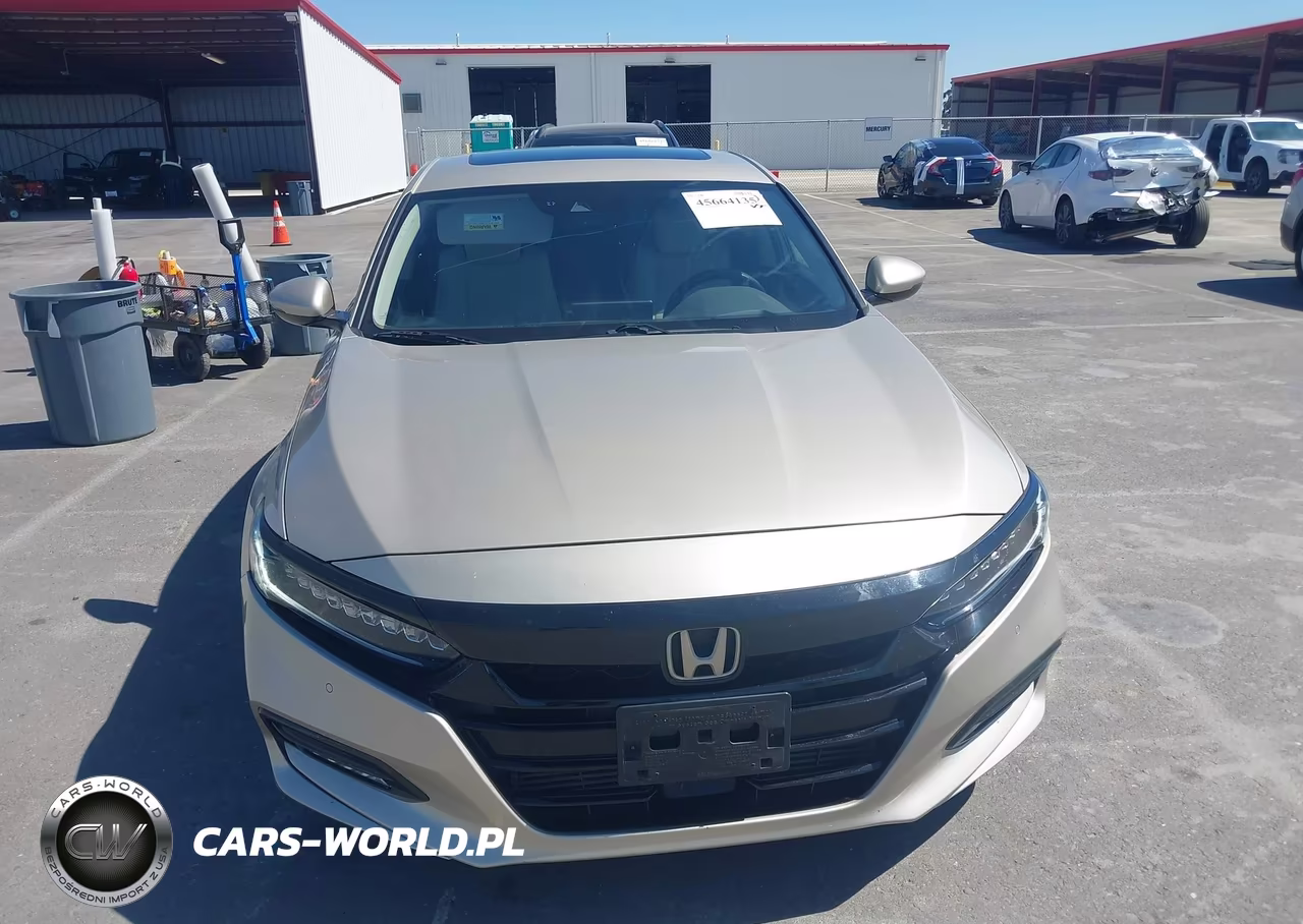 2018 Honda Accord Touring VIN:1HGCV1F97JA218024 - 13