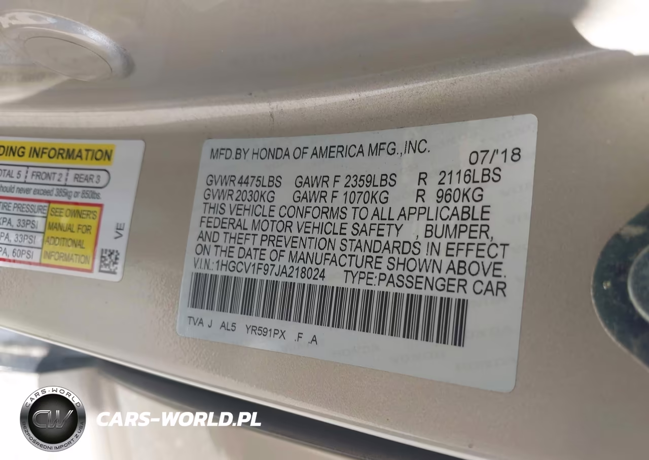 2018 Honda Accord Touring VIN:1HGCV1F97JA218024 - 9