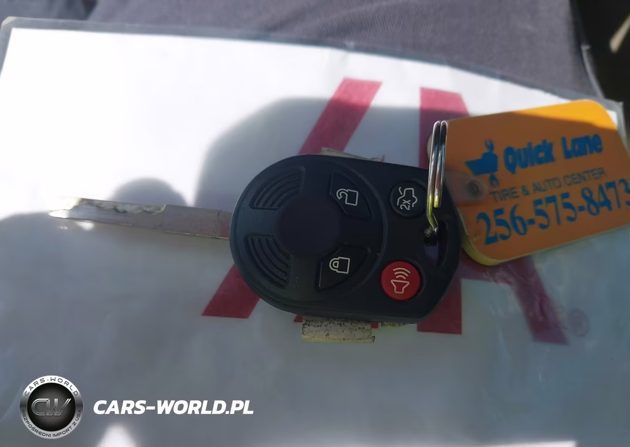 2018 Ford Focus Se VIN:1FADP3FE7JL284993 - 11