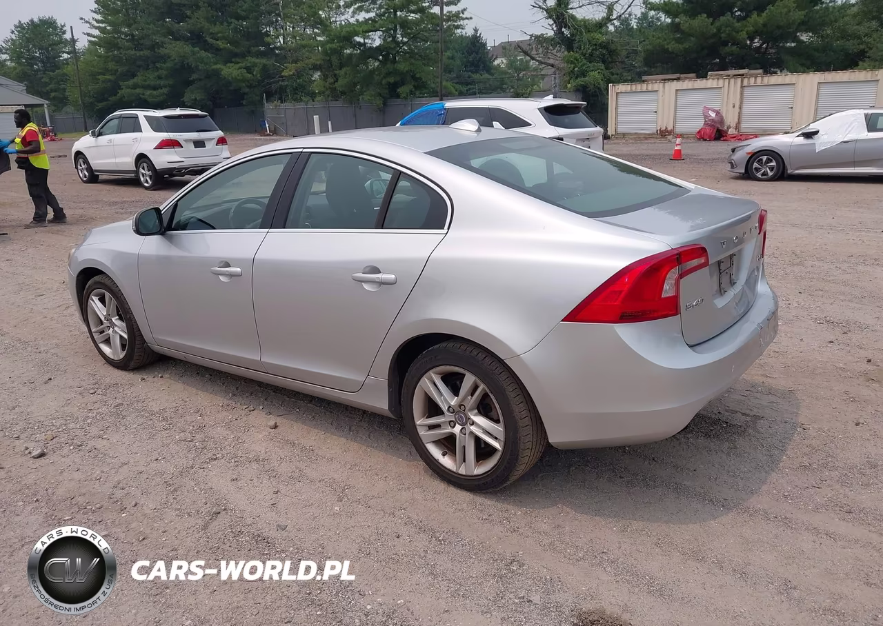 2015 Volvo S60 T5 Premier VIN:YV126MFB4F1305070 - 3