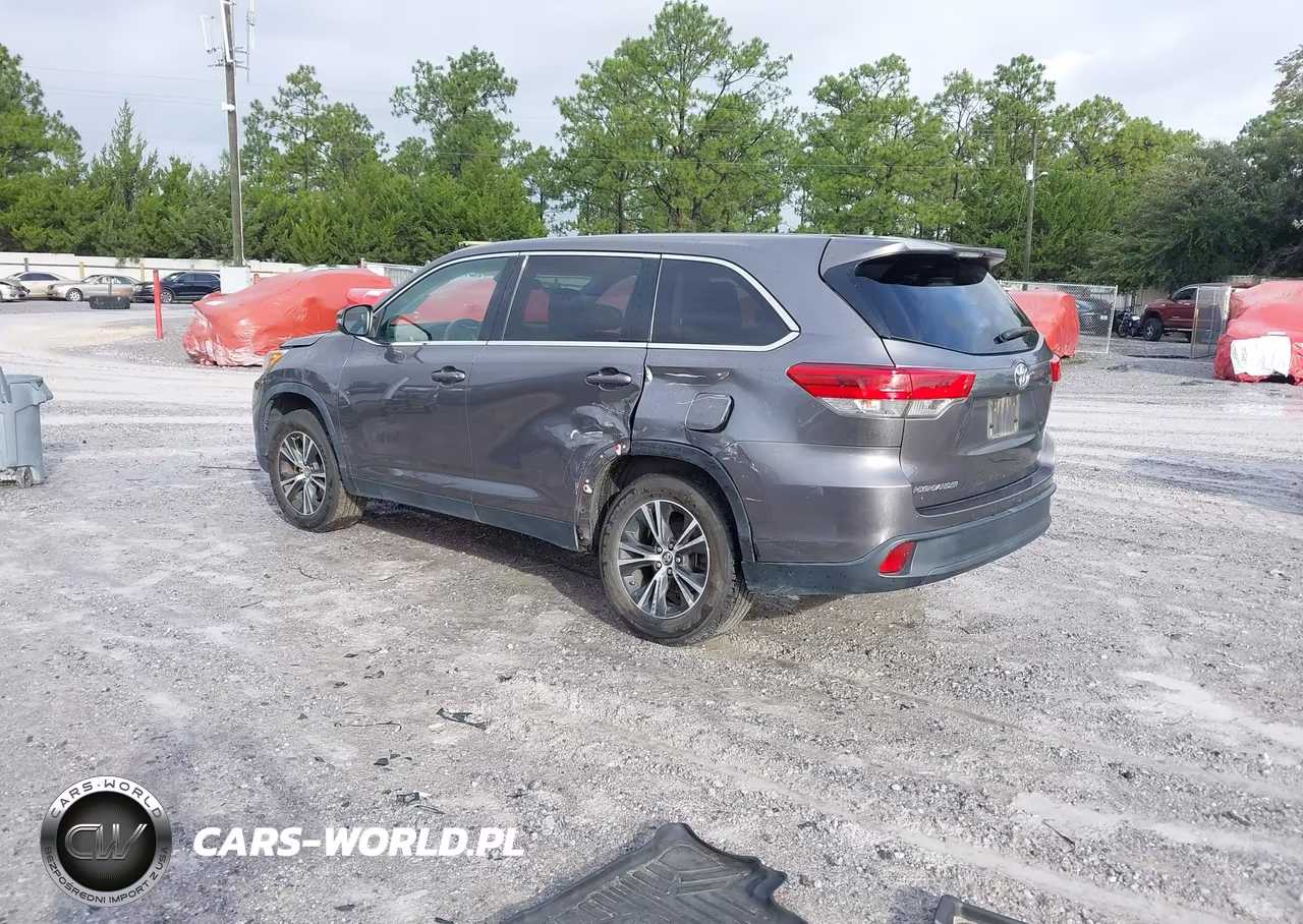 2019 Toyota Highlander Le VIN:5TDZZRFH6KS341661 - 3