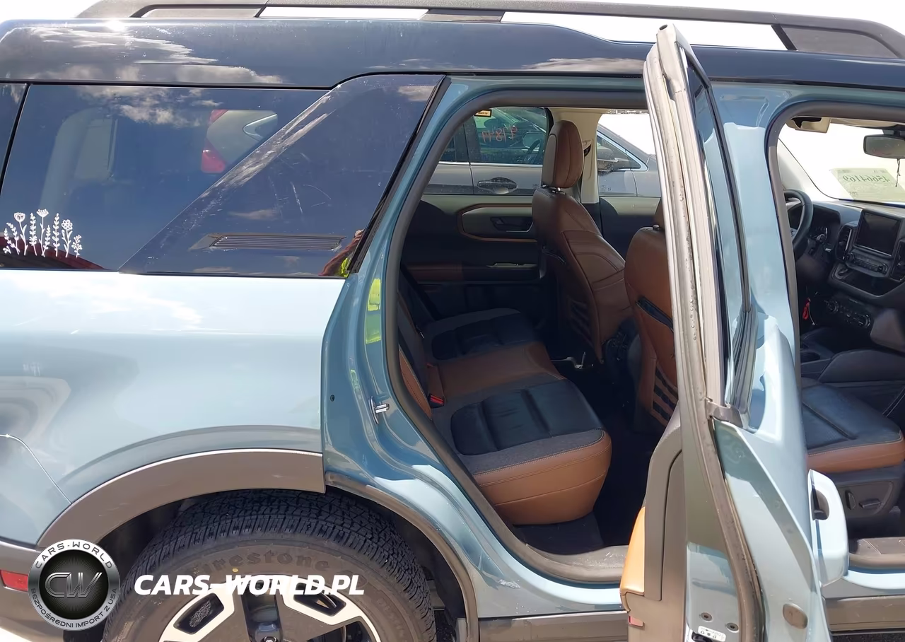 2021 Ford Bronco Sport Outer Banks VIN:3FMCR9C68MRA42991 - 8
