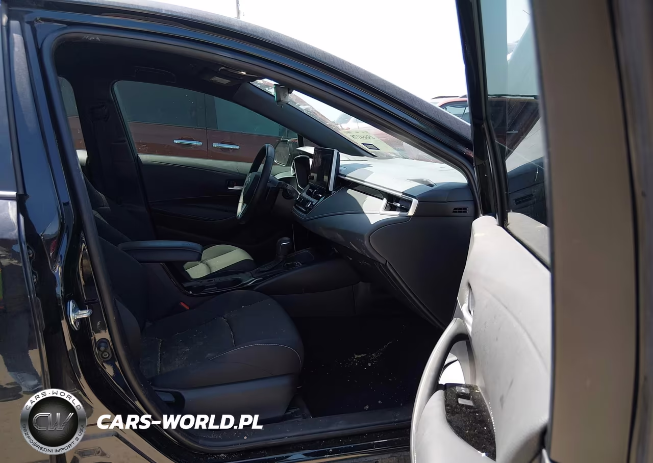 2025 Toyota Corolla Nightshade Edition VIN:JTND4MBE1S3246736 - 5