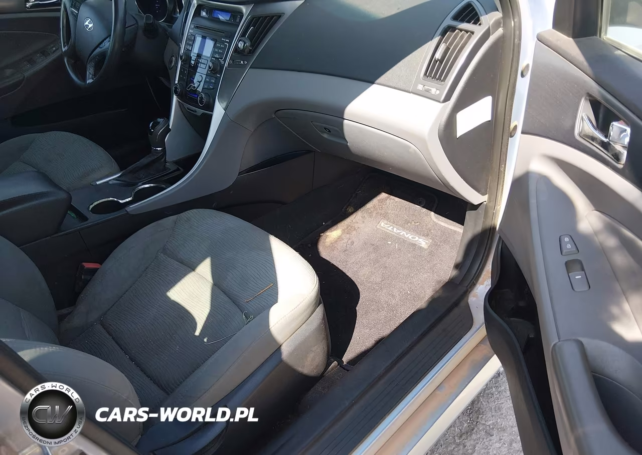 2011 Hyundai Sonata Hybrid VIN:KMHEC4A4XBA005480 - 5