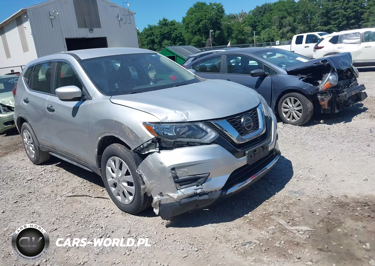 2018 Nissan Rogue S VIN:KNMAT2MT3JP621625 - 1