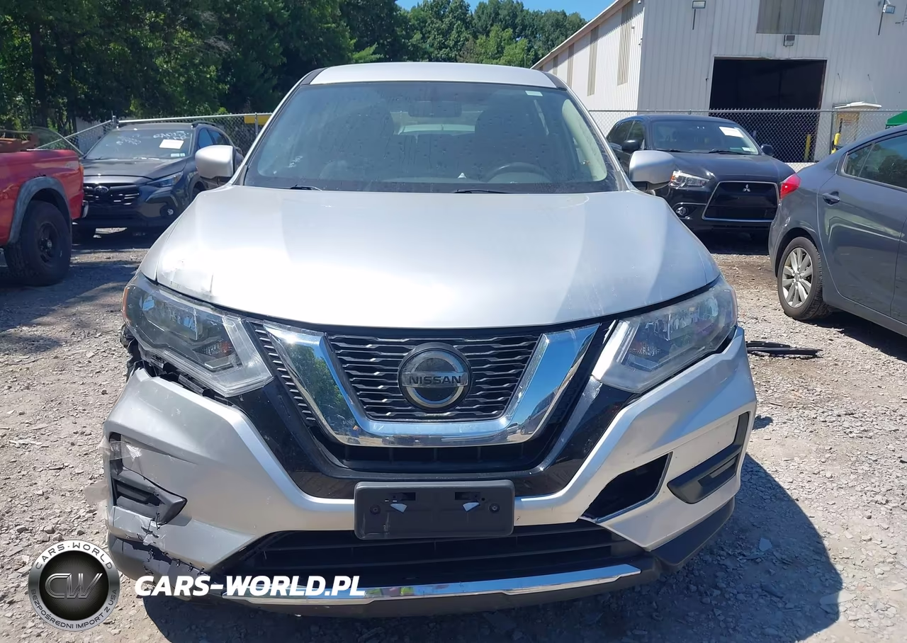 2018 Nissan Rogue S VIN:KNMAT2MT3JP621625 - 12