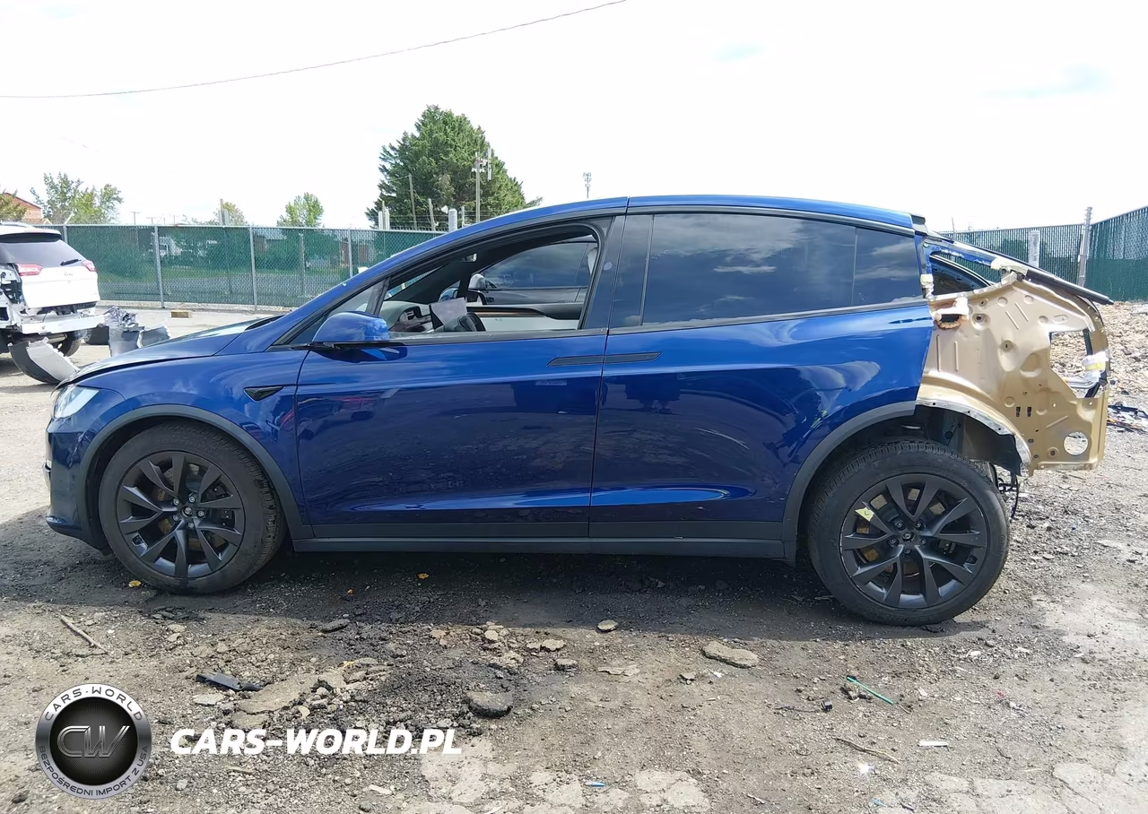 2024 Tesla Model X Long Range VIN:7SAXCDE59RF442178 - 15