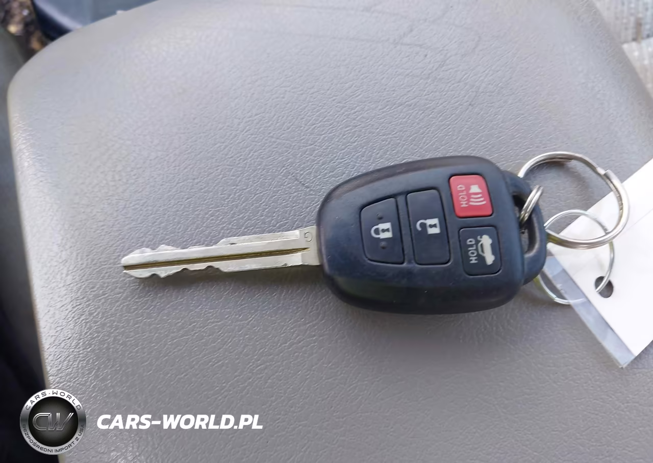 2012 Toyota Camry Le VIN:4T1BF1FK9CU515075 - 11