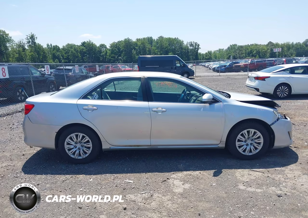 2012 Toyota Camry Le VIN:4T1BF1FK9CU515075 - 13