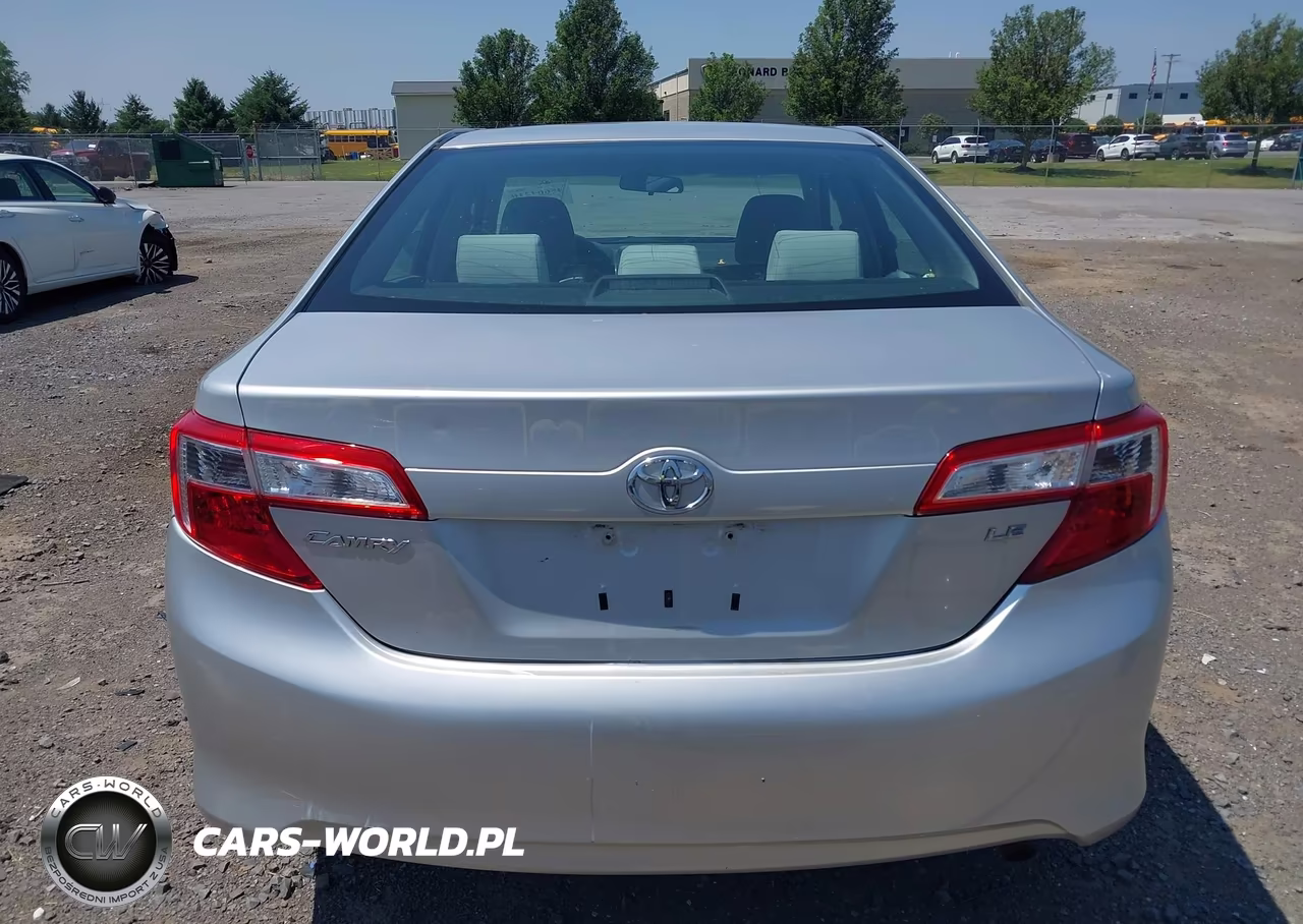 2012 Toyota Camry Le VIN:4T1BF1FK9CU515075 - 16