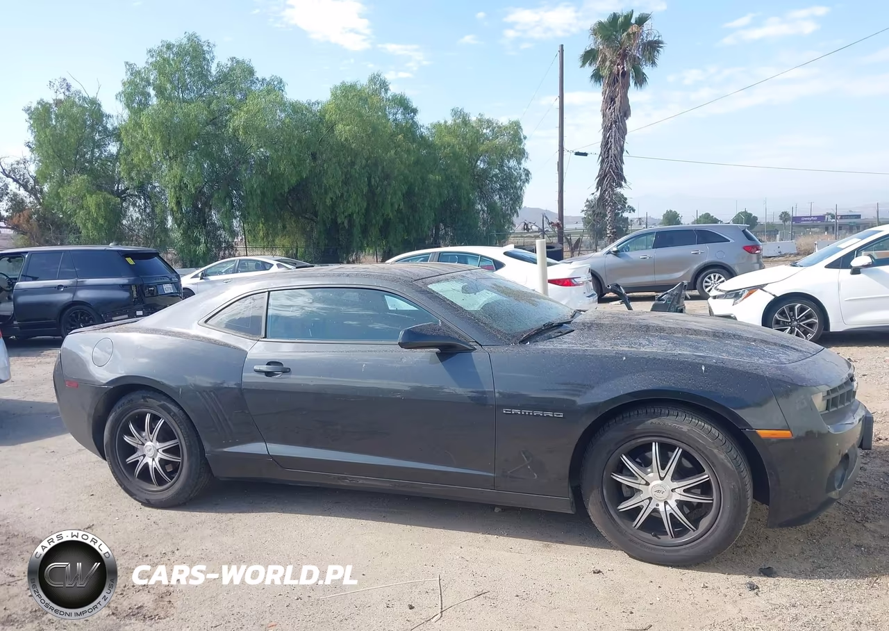 2013 Chevrolet Camaro 2Ls VIN:2G1FA1E38D9122092 - 13