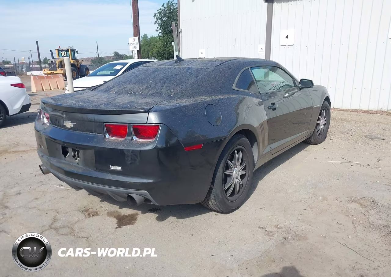 2013 Chevrolet Camaro 2Ls VIN:2G1FA1E38D9122092 - 4