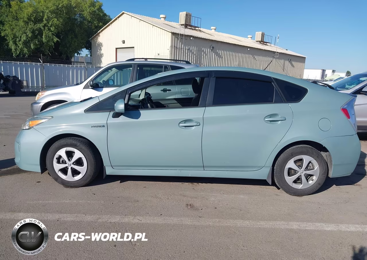 2013 Toyota Prius VIN:JTDKN3DU5D1723965 - 14