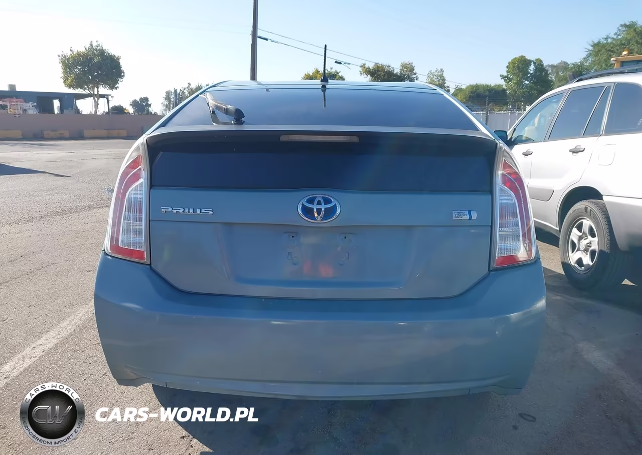 2013 Toyota Prius VIN:JTDKN3DU5D1723965 - 16