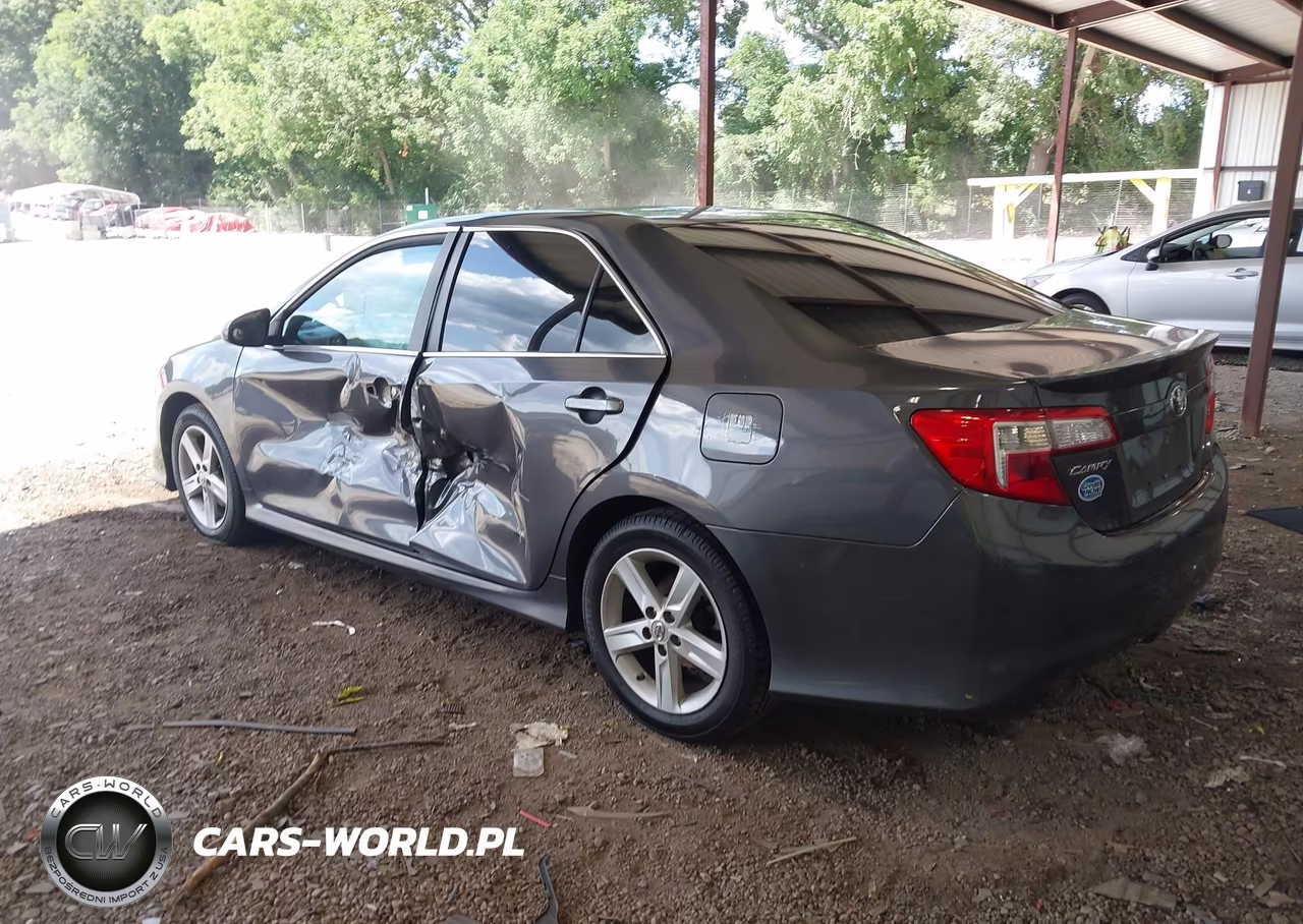 2012 Toyota Camry Se VIN:4T1BF1FKXCU074671 - 3