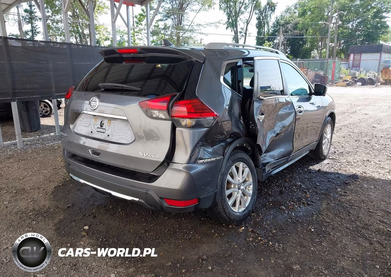 2017 Nissan Rogue Sv VIN:5N1AT2MV4HC842603 - 4
