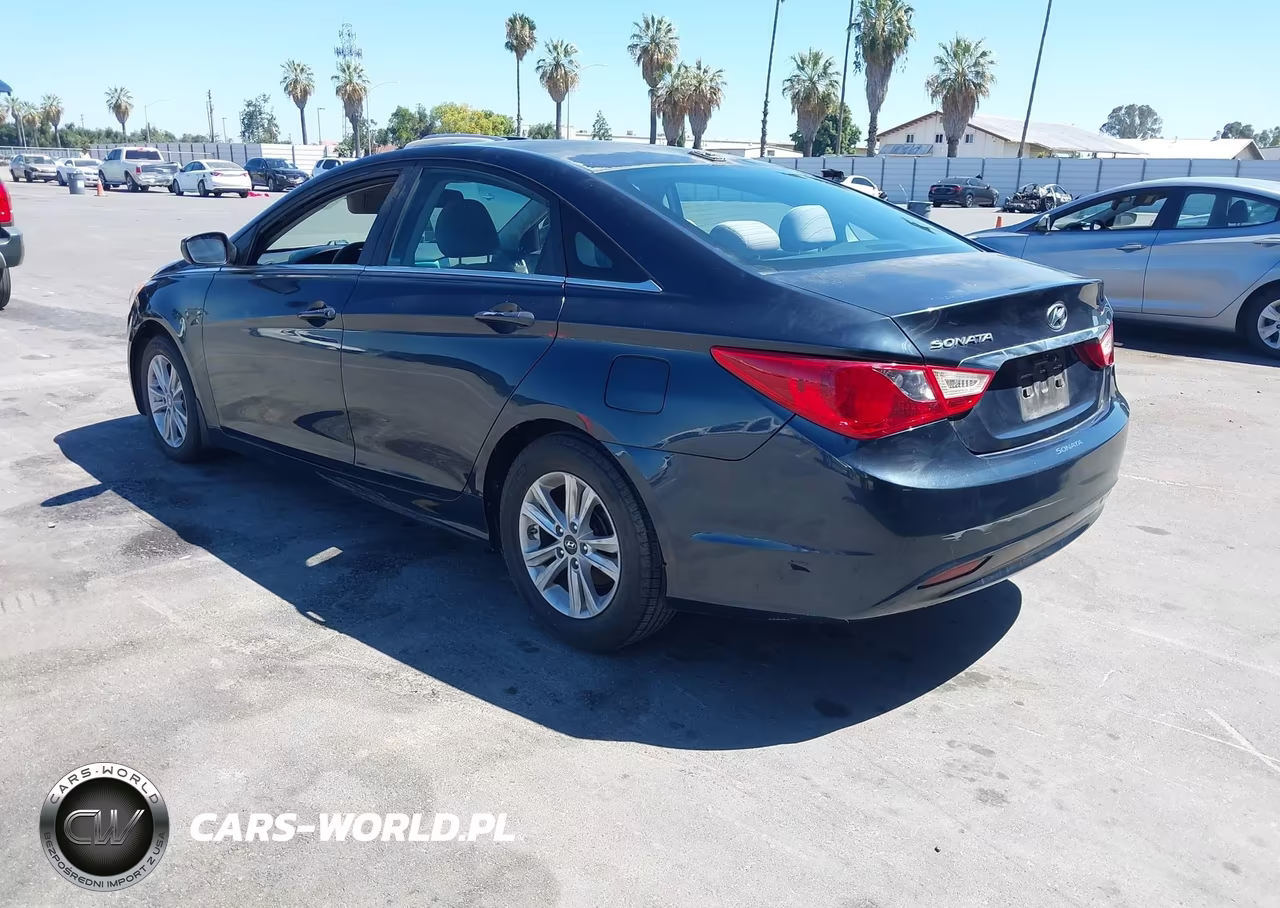 2012 Hyundai Sonata Gls VIN:5NPEB4AC8CH378509 - 3