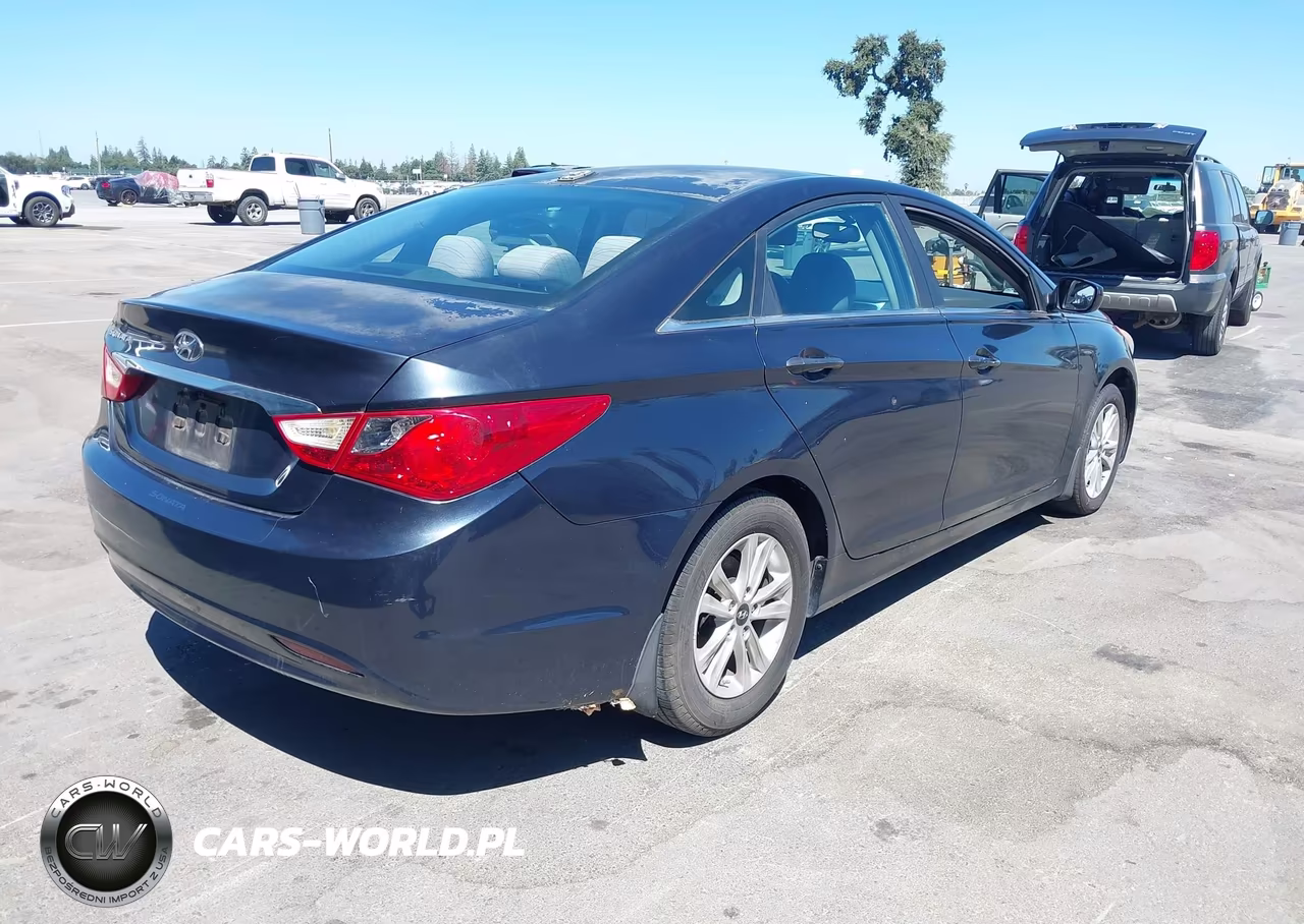 2012 Hyundai Sonata Gls VIN:5NPEB4AC8CH378509 - 4